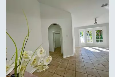 914 McArthur Ave, Lehigh Acres, FL 33936 - Photo 13