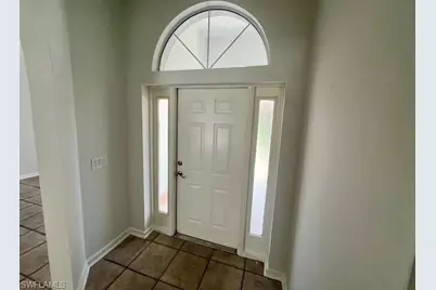 914 McArthur Ave, Lehigh Acres, FL 33936 - Photo 9