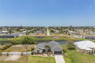 1932 SW 2nd Pl, Cape Coral, FL 33991 - Photo 33