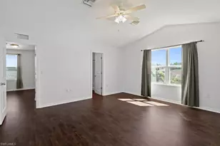 2719 NE 6th Pl, Cape Coral, FL 33909 - Photo 17