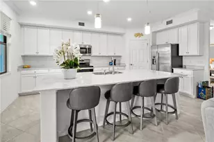 12043 Hawthorn Lake Dr, Fort Myers, FL 33913 - Photo 5