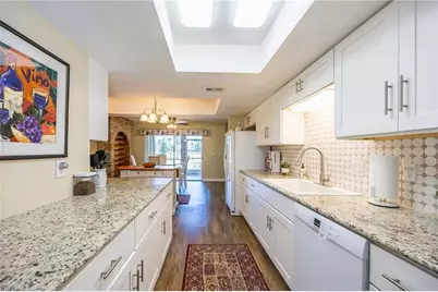 238 SE 9th Ter, Cape Coral, FL 33990 - Photo 9