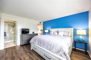 6220 Augusta Dr, Fort Myers, FL 33907 - Photo 13