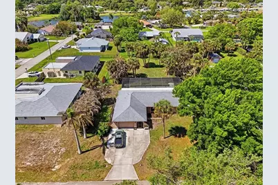 609 Jefferson Ave, Lehigh Acres, FL 33936 - Photo 9