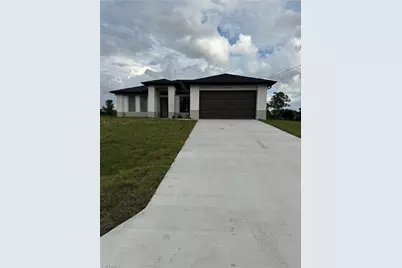 6029 Keystone Cir, Labelle, FL 33935 - Photo 1
