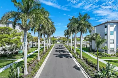 16615 Lake Circle Dr #438, Fort Myers, FL 33908 - Photo 5