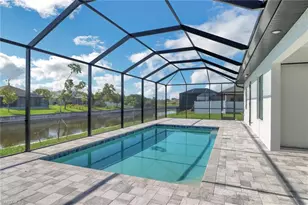 1215 SW 21st Ave, Cape Coral, FL 33991 - Photo 21