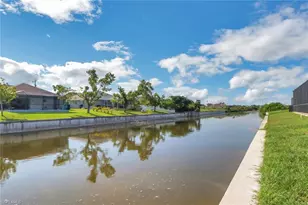 1215 SW 21st Ave, Cape Coral, FL 33991 - Photo 25