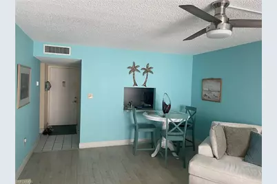 1700 Pine Valley Dr #107, Fort Myers, FL 33907 - Photo 3