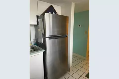 1700 Pine Valley Dr #107, Fort Myers, FL 33907 - Photo 9