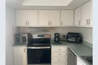 1700 Pine Valley Dr #107, Fort Myers, FL 33907 - Photo 7