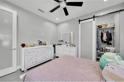 935 Beverly St E, Lehigh Acres, FL 33974 - Photo 15