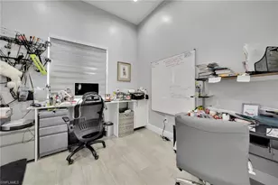 935 Beverly St E, Lehigh Acres, FL 33974 - Photo 17