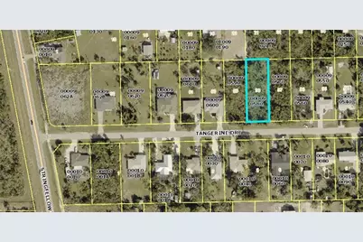 3740 Tangerine Dr, Saint James City, FL 33956 - Photo 1