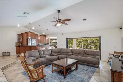 1209 SE 19th St, Cape Coral, FL 33990 - Photo 9
