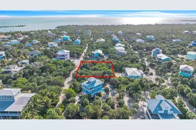 4521 Smugglers Dr, Captiva, FL 33924 - Photo 7