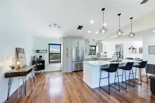 1810 NW 17th St, Cape Coral, FL 33993 - Photo 9