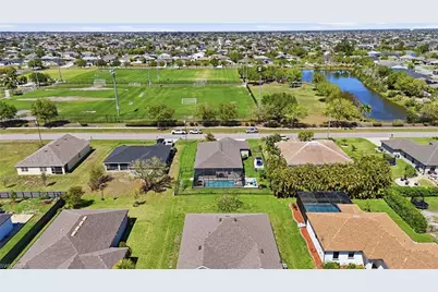 2714 SW 3rd Ln, Cape Coral, FL 33991 - Photo 37