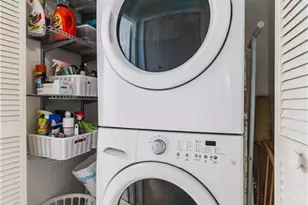 11500 Caravel Cir, Fort Myers, FL 33908 - Photo 21