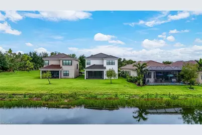 11604 Meadowrun Cir, Fort Myers, FL 33913 - Photo 5