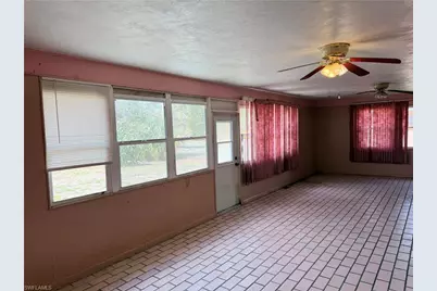 209 McArthur Ave, Lehigh Acres, FL 33936 - Photo 37