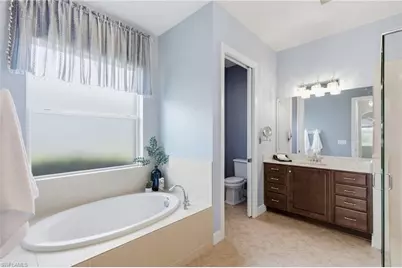 11511 Giulia Dr, Fort Myers, FL 33913 - Photo 21