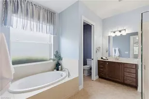 11511 Giulia Dr, Fort Myers, FL 33913 - Photo 21