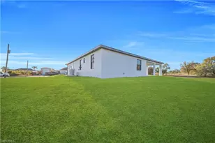 4623 Elaine Ave N, Lehigh Acres, FL 33971 - Photo 41