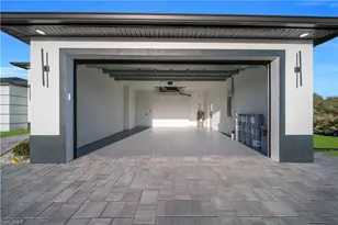 4623 Elaine Ave N, Lehigh Acres, FL 33971 - Photo 9