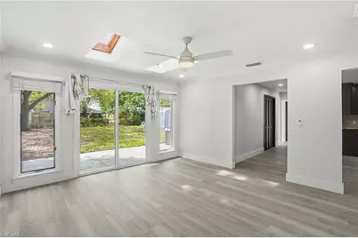 210 E Sugarland Cir, Clewiston, FL 33440 - Photo 17