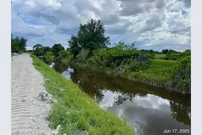 422 Caywood Ave S, Lehigh Acres, FL 33974 - Photo 11