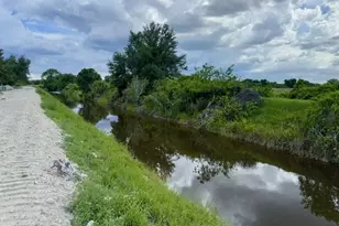 422 Caywood Ave S, Lehigh Acres, FL 33974 - Photo 11