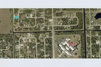 422 Caywood Ave S, Lehigh Acres, FL 33974 - Photo 3