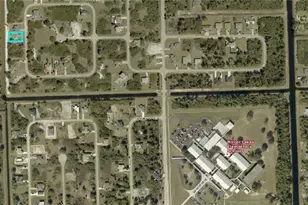 422 Caywood Ave S, Lehigh Acres, FL 33974 - Photo 3