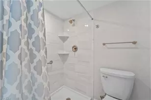 5421 Peppertree Dr, Fort Myers, FL 33908 - Photo 17