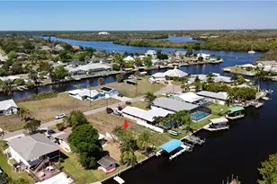 2044 Aruba Ave, Fort Myers, FL 33905 - Photo 9