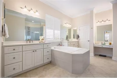 11015 Sea Tropic Ln, Fort Myers, FL 33908 - Photo 11