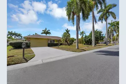 1472 Charmont Pl, Fort Myers, FL 33919 - Photo 27