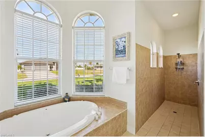 1019 NW 42nd Pl, Cape Coral, FL 33993 - Photo 19