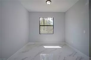 872 Spaulding St E, Lehigh Acres, FL 33974 - Photo 13