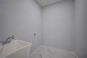 872 Spaulding St E, Lehigh Acres, FL 33974 - Photo 25