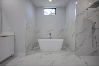 872 Spaulding St E, Lehigh Acres, FL 33974 - Photo 17