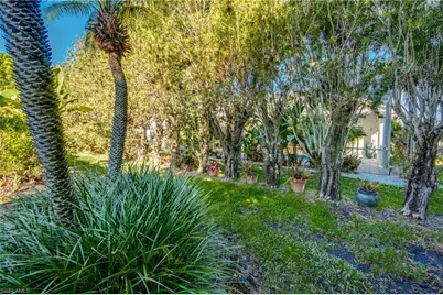 521 SW 52nd St, Cape Coral, FL 33914 - Photo 37