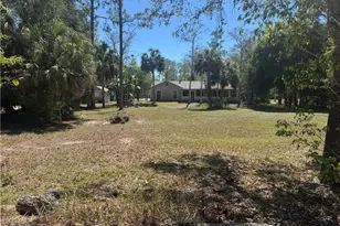 3817 23rd Ave SW, Naples, FL 34117 - Photo 5