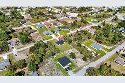 2711 39th St W, Lehigh Acres, FL 33971 - Photo 41