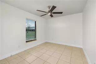 902 SW 39th Terrace, Cape Coral, FL 33914 - Photo 19