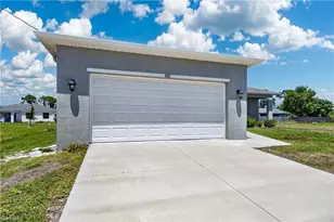 1001 NE 35th Ln, Cape Coral, FL 33909 - Photo 27