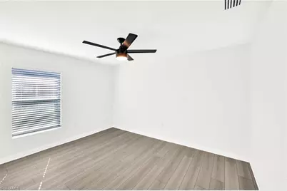 1205 NE 12th St, Cape Coral, FL 33909 - Photo 23