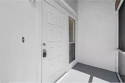 1733 NE 7th Pl, Cape Coral, FL 33909 - Photo 11