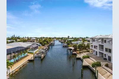 3100 Stringfellow Rd #4, Saint James City, FL 33956 - Photo 7